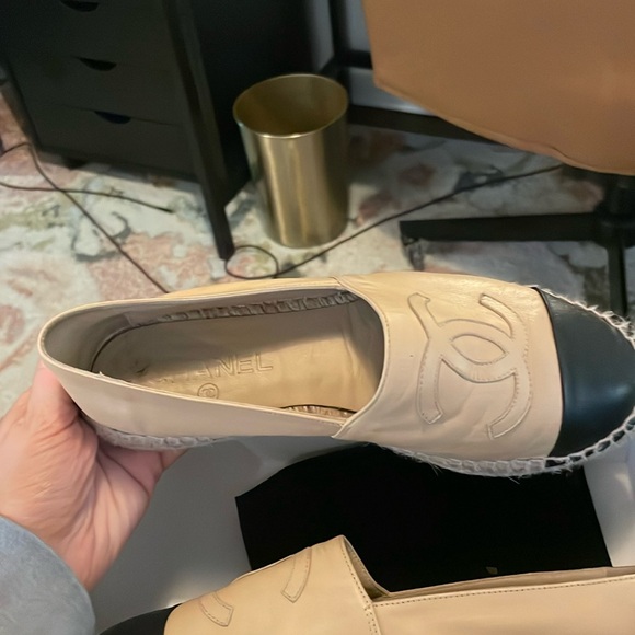 Chanel Espadrilles 38 Great Condition - Picture 1 of 11